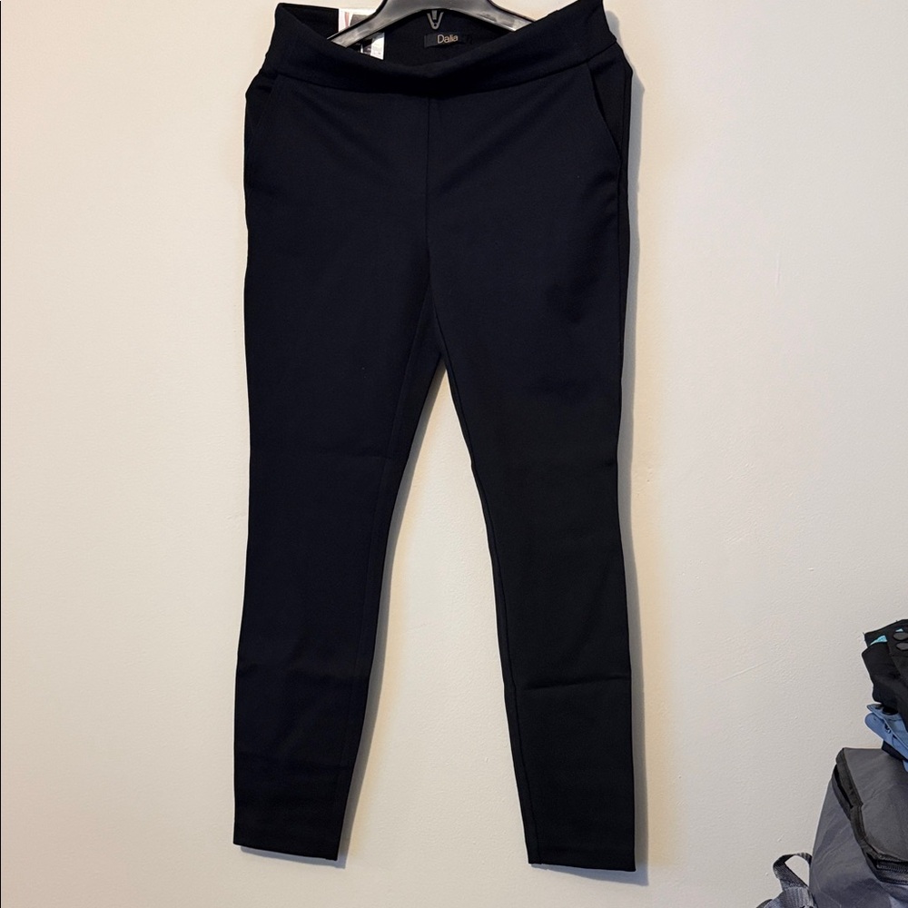 Dalia Black Slim-Fit Pants women’s size small NWT - Picture 2 of 9
